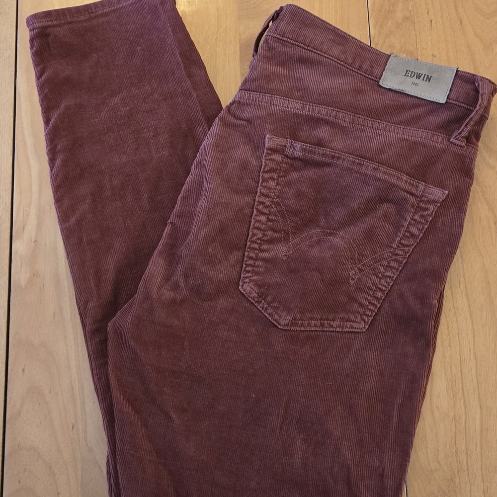 Edwin Women's Skinny Corduroy - Burnt Umber 28 Waist